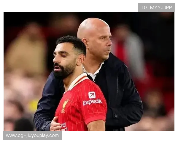 利物浦边路刺穿,萨拉赫回传队友轻松吃饼 利物浦边路刺穿,萨拉赫回传队友轻松吃饼